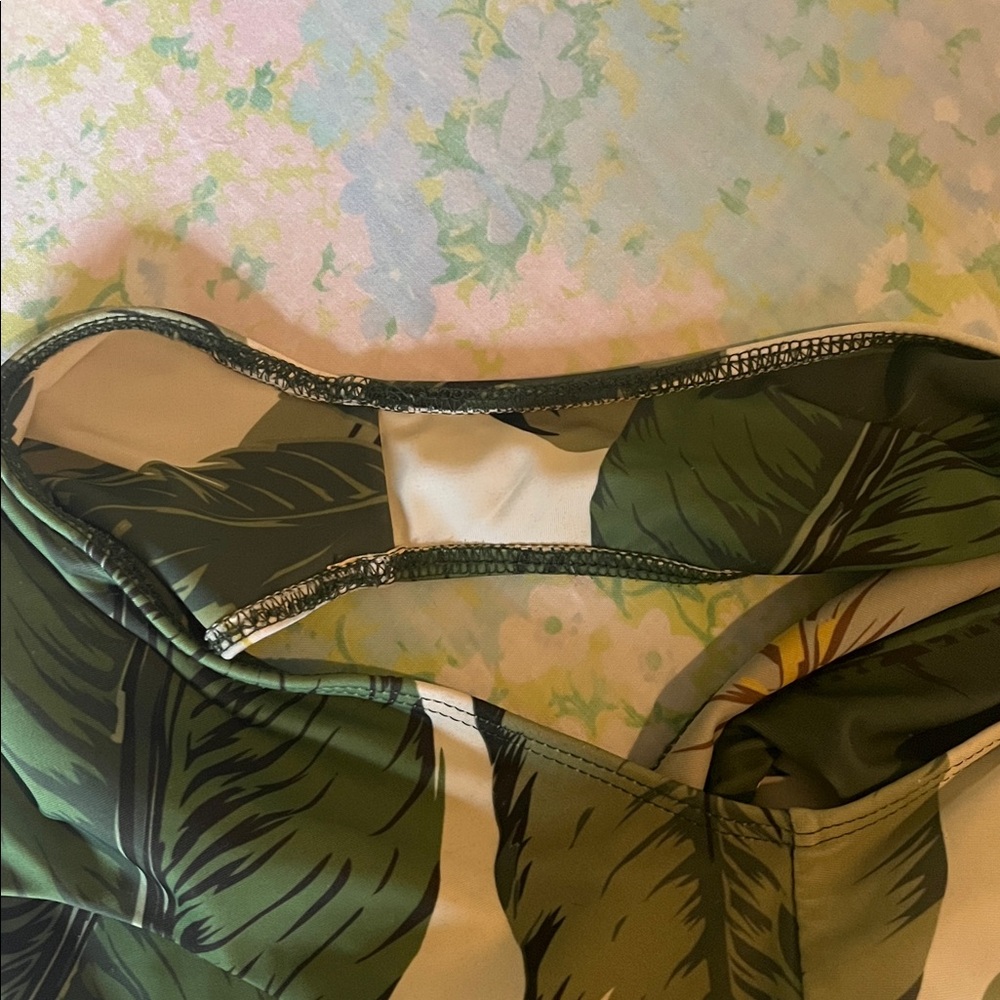 Beach Riot | Banana Leaf Karissa‎ One Piece Cut Out Swimsuit Small Beach Resort - Picture 7 of 7